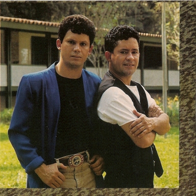 Léo Canhoto E Robertinho (1989)